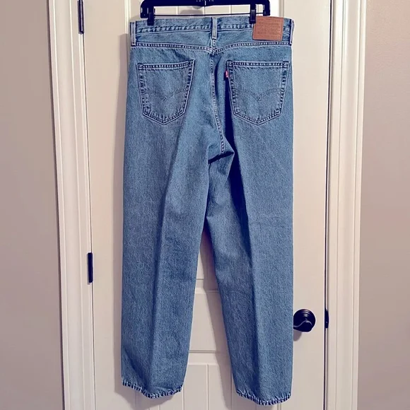 Men’s Stay Loose Levi’s - Picture 2 of 9